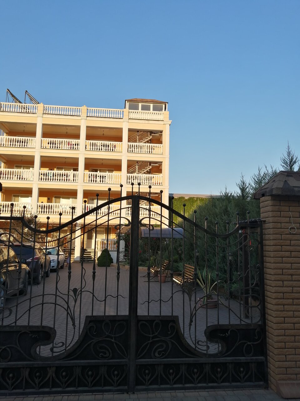 Гостевой дом Фрегат Судак-94